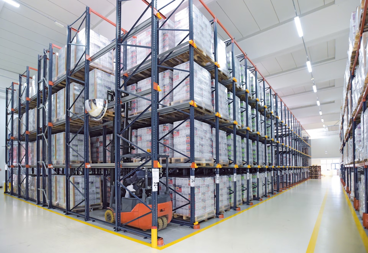 Drive-In Pallet Rack - Industrial Warehouse Racking in Camden
